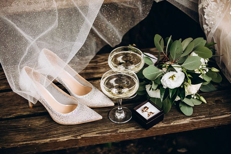 set-of-wedding-bouquet-champagne-glasses-wedding-2023-11-27-05-35-09-utc